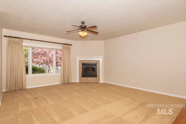 $455,000 | 325 South Whisperwood Way, Boise, ID 83709