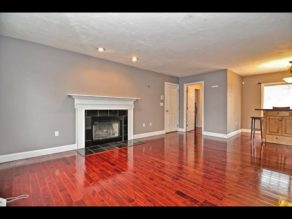 85 Pine Street Franklin, MA 02038 - Photo 10 of 38