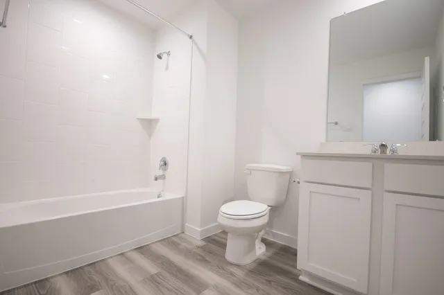 $2,650 | 10217 Berkeley Spgs Trail, Houston, TX 77051