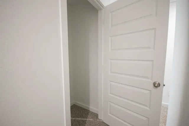 $2,650 | 10217 Berkeley Spgs Trail, Houston, TX 77051