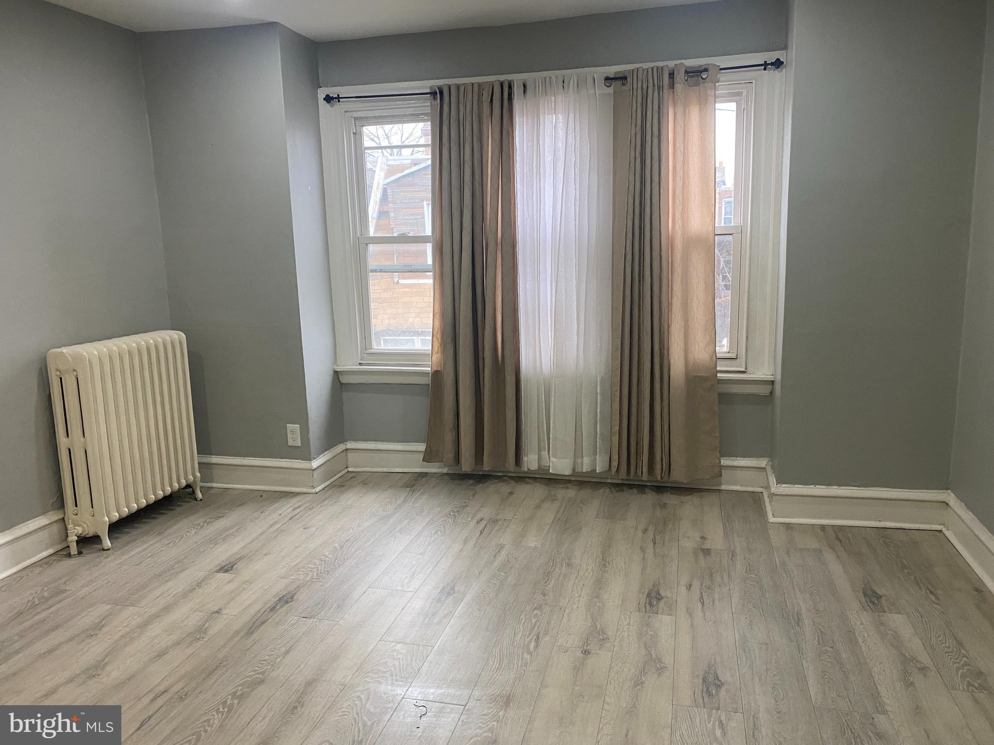 6550 Regent Street Philadelphia, PA 19142 - Photo 4 of 16