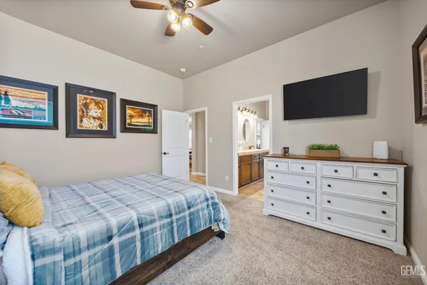 $700,000 | Undisclosed Address, Bakersfield, CA 93314