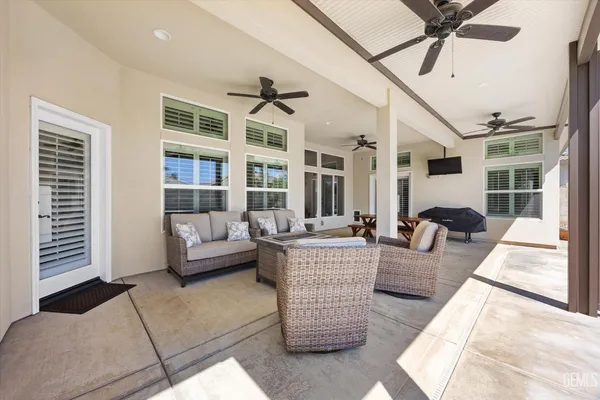 $700,000 | Undisclosed Address, Bakersfield, CA 93314