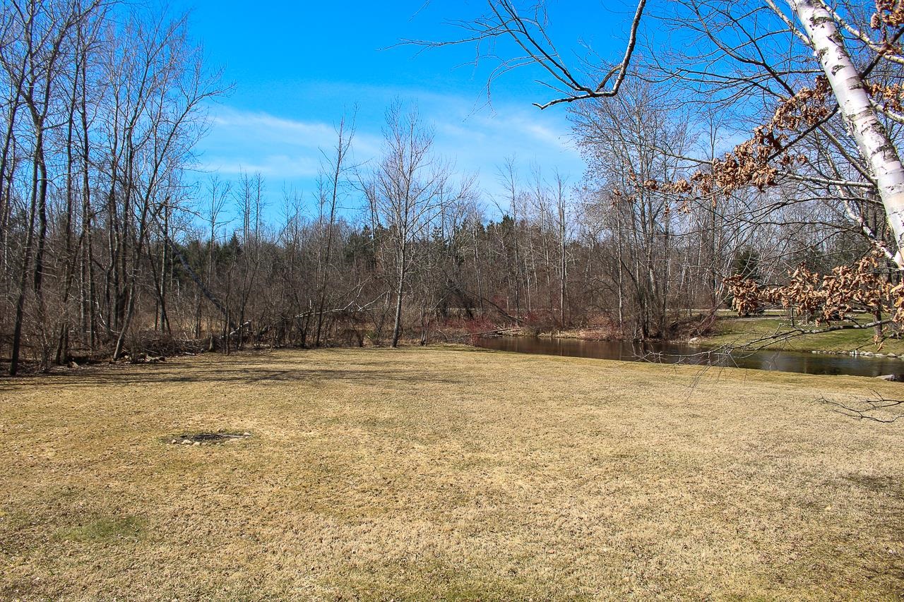 5689 Riverside Beach Drive Weidman, MI 48893 - Photo 40 of 48 1898469-39.JPG