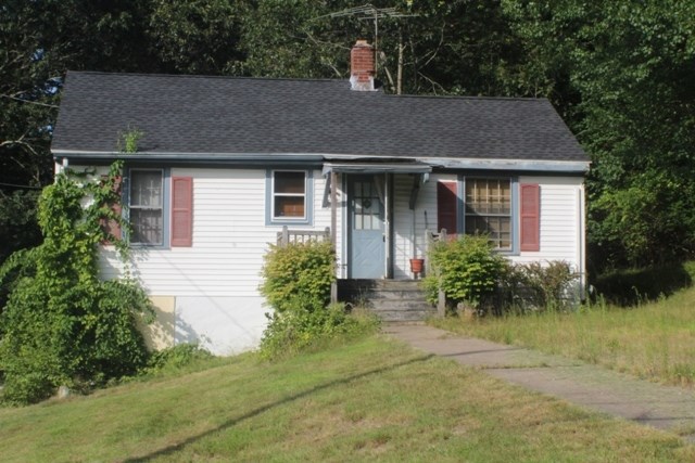 139 Woody Hill Road Westerly, RI 02808 - Photo 1 of 11 Gallery Image 1