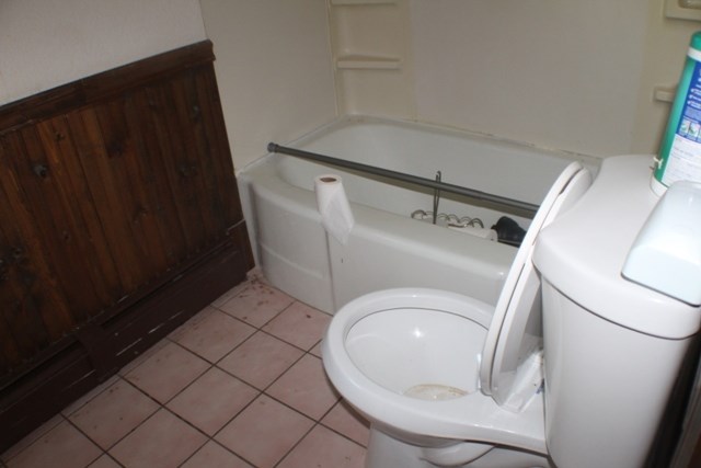 139 Woody Hill Road Westerly, RI 02808 - Photo 9 of 11 Gallery Image 9