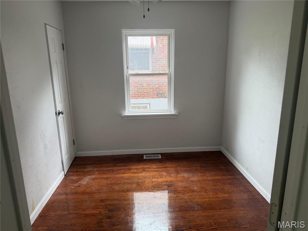 4705 Jordan Street St. Louis, MO 63121 - Photo 14 of 20