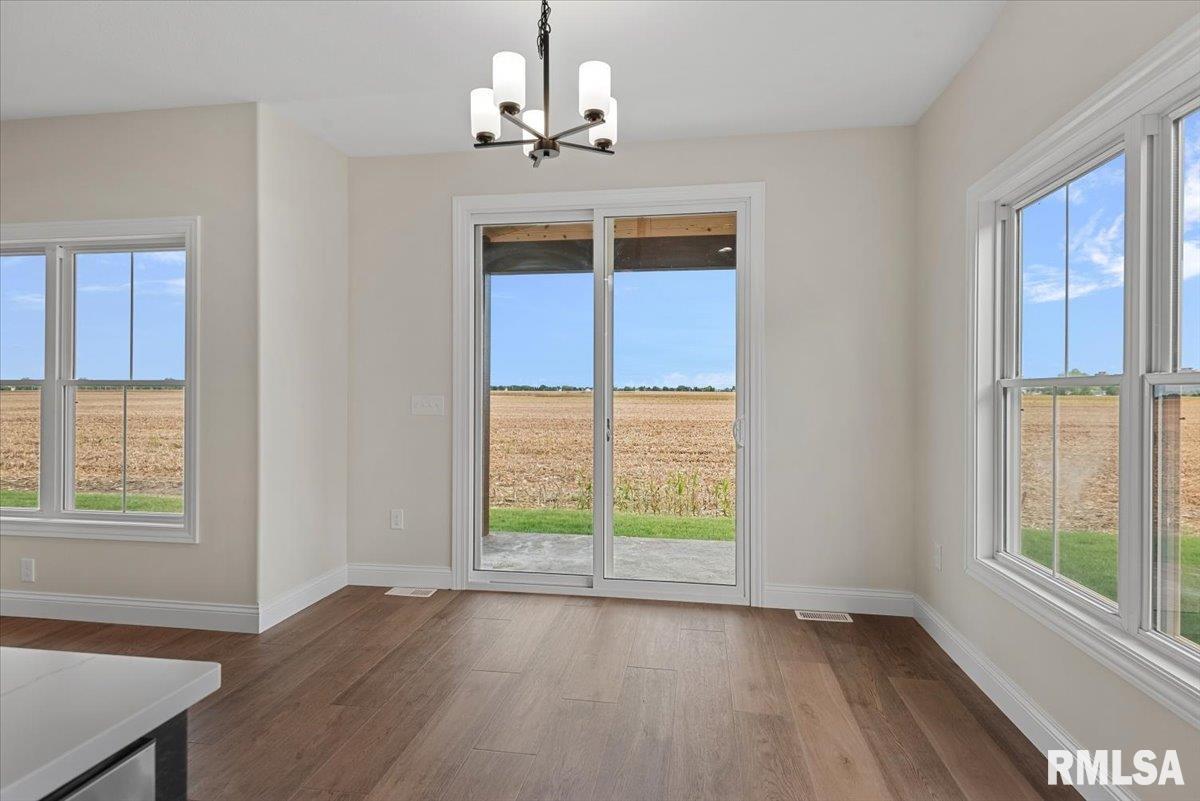2868 Reseda Road Springfield, IL 62711 - Photo 9 of 33 Gallery Image 9