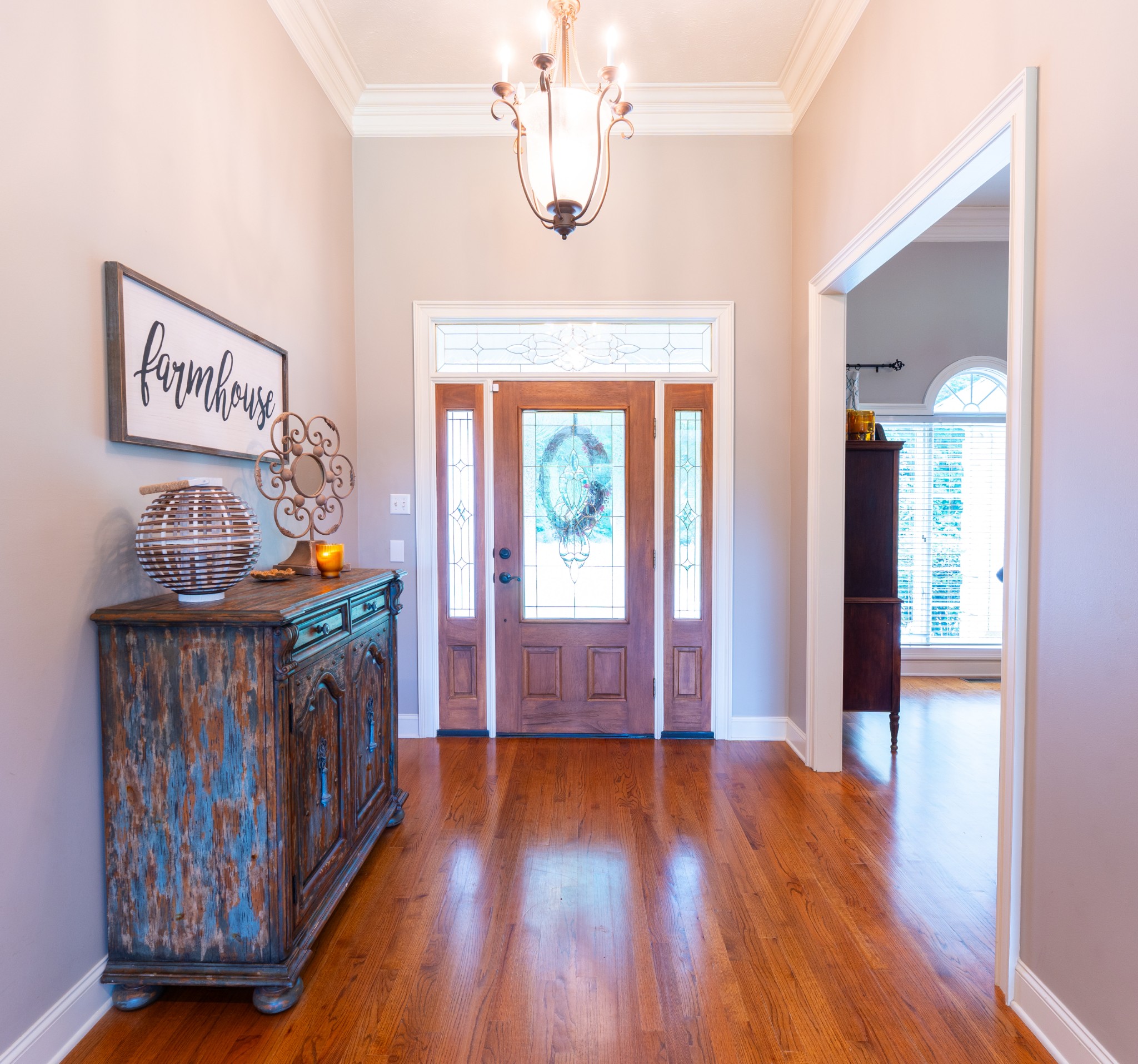 1015 Kelly Road Dyersburg, TN 38024 - Photo 11 of 41 a view of an entryway with wooden floor