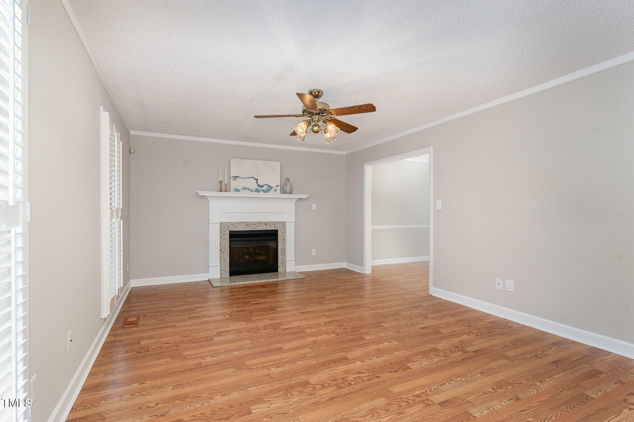 5033 Knightsbridge Way Raleigh, NC 27604 - Photo 29 of 40 Family Room with Gas fireplace