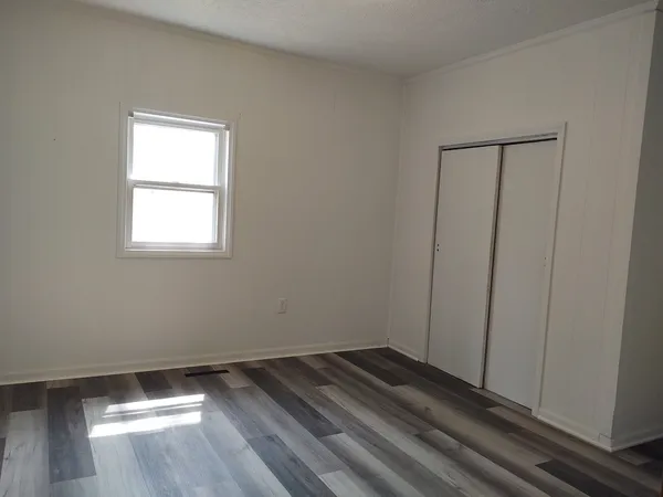 $184,000 | 2000 Highway 147, Vienna, IL 62995