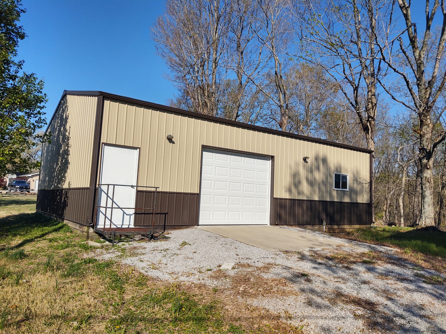 2000 Highway 147 Vienna, IL 62995 - Photo 20 of 26