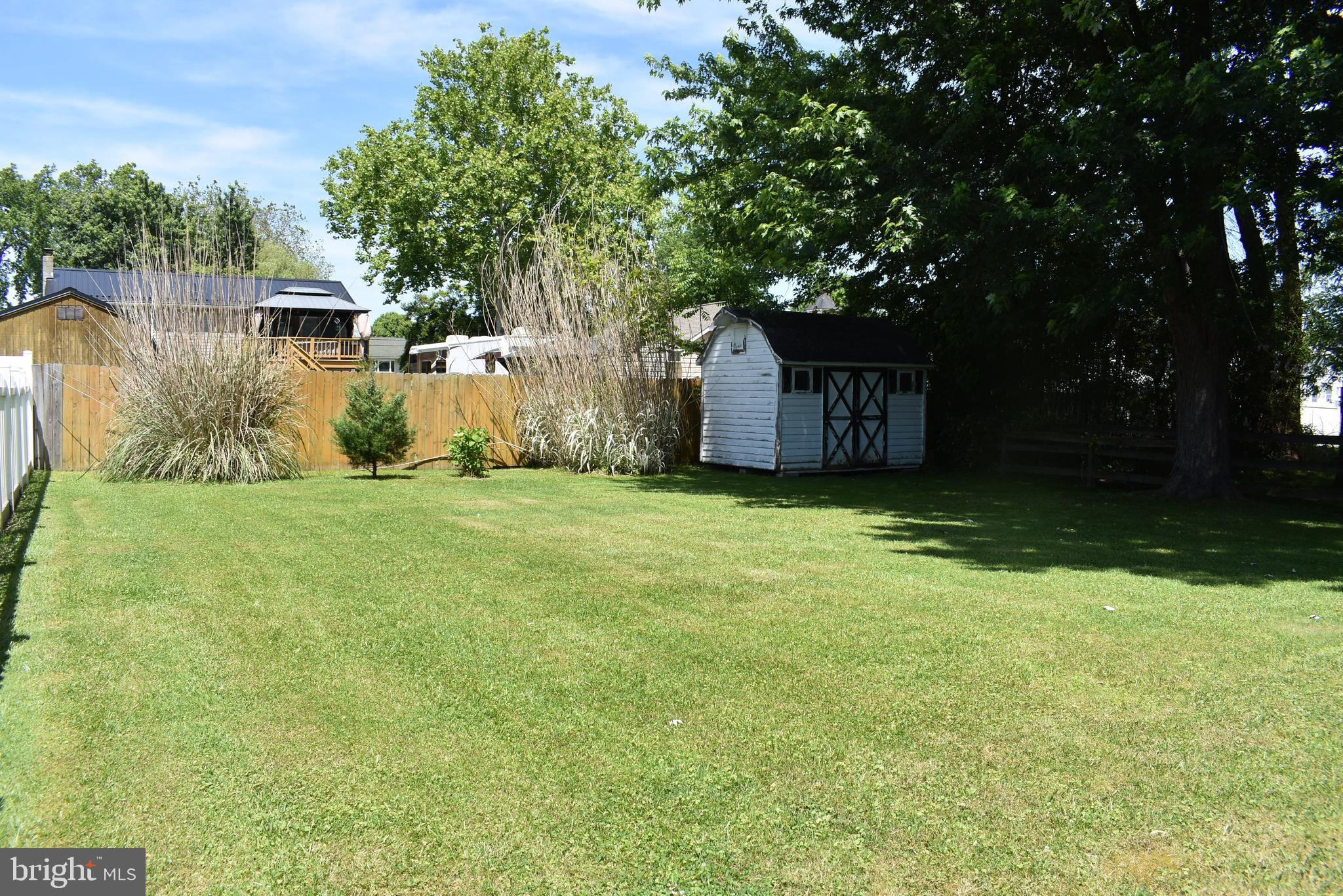7320 Tred Avon Road Middle River, MD 21220 - Photo 29 of 29 Fenced Yard