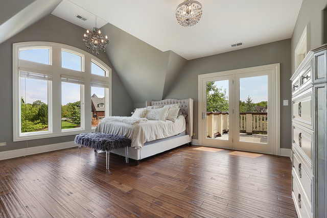 218 Shadow Ridge Court Palos Park, IL 60464 - Photo 25 of 40 a bedroom with a large bed and a large window