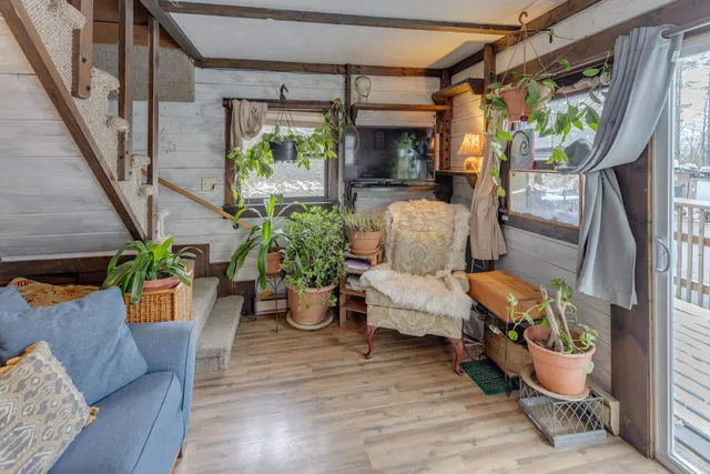 $249,900 | 42 Beaver Pond Road, Lyman, NH 03585