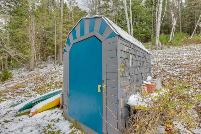 $249,900 | 42 Beaver Pond Road, Lyman, NH 03585