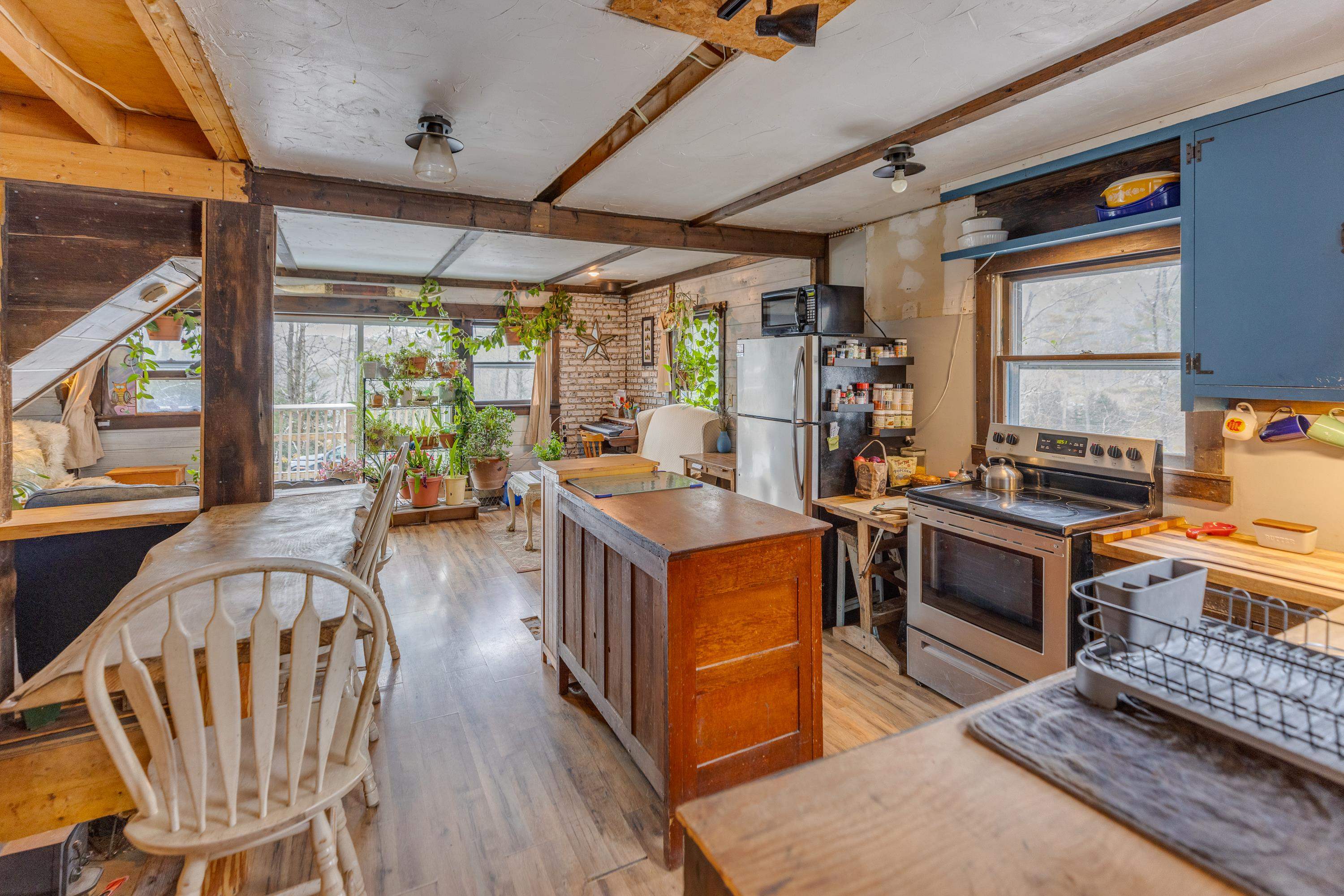 42 Beaver Pond Road Lyman, NH 03585 - Photo 4 of 38