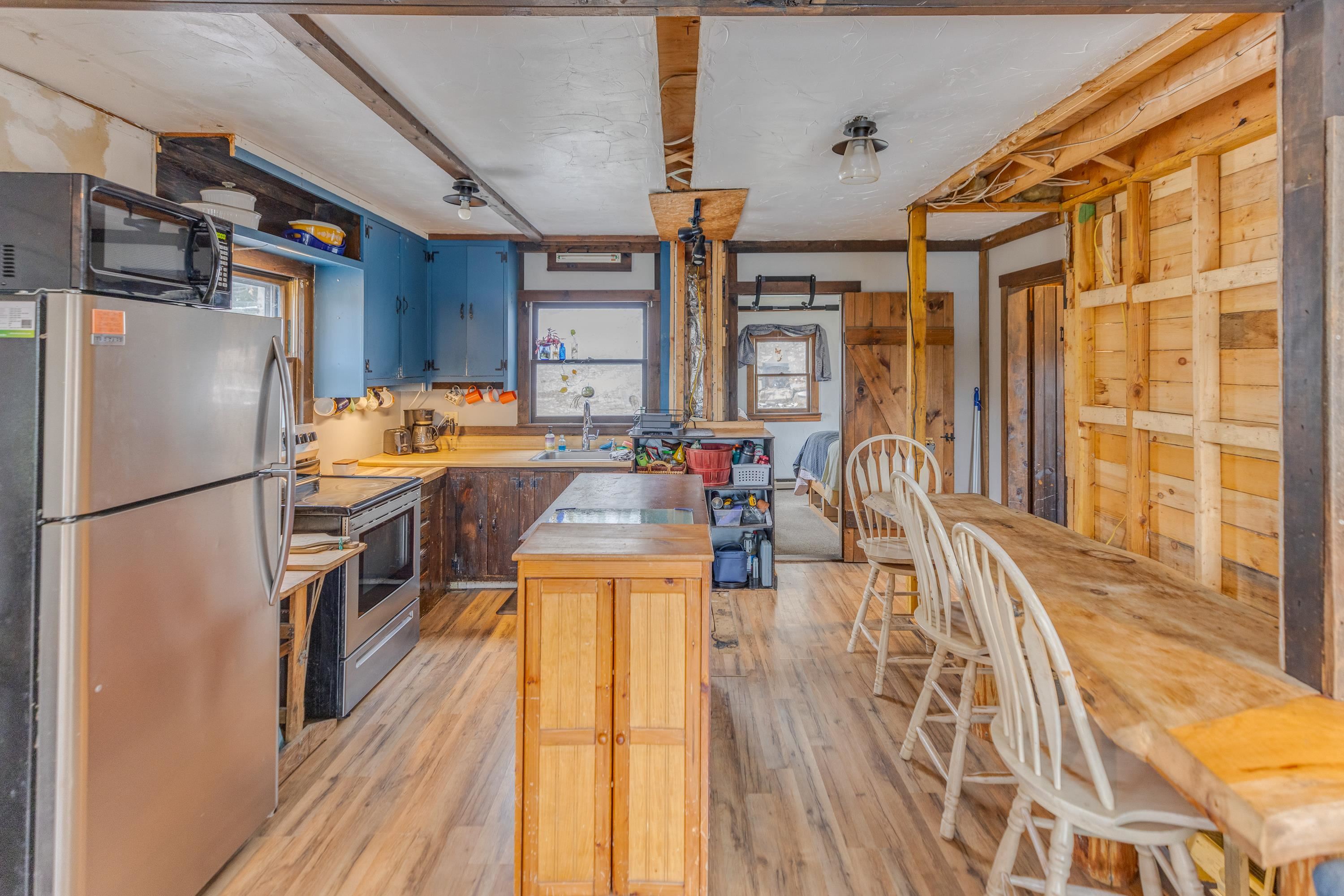 42 Beaver Pond Road Lyman, NH 03585 - Photo 5 of 38