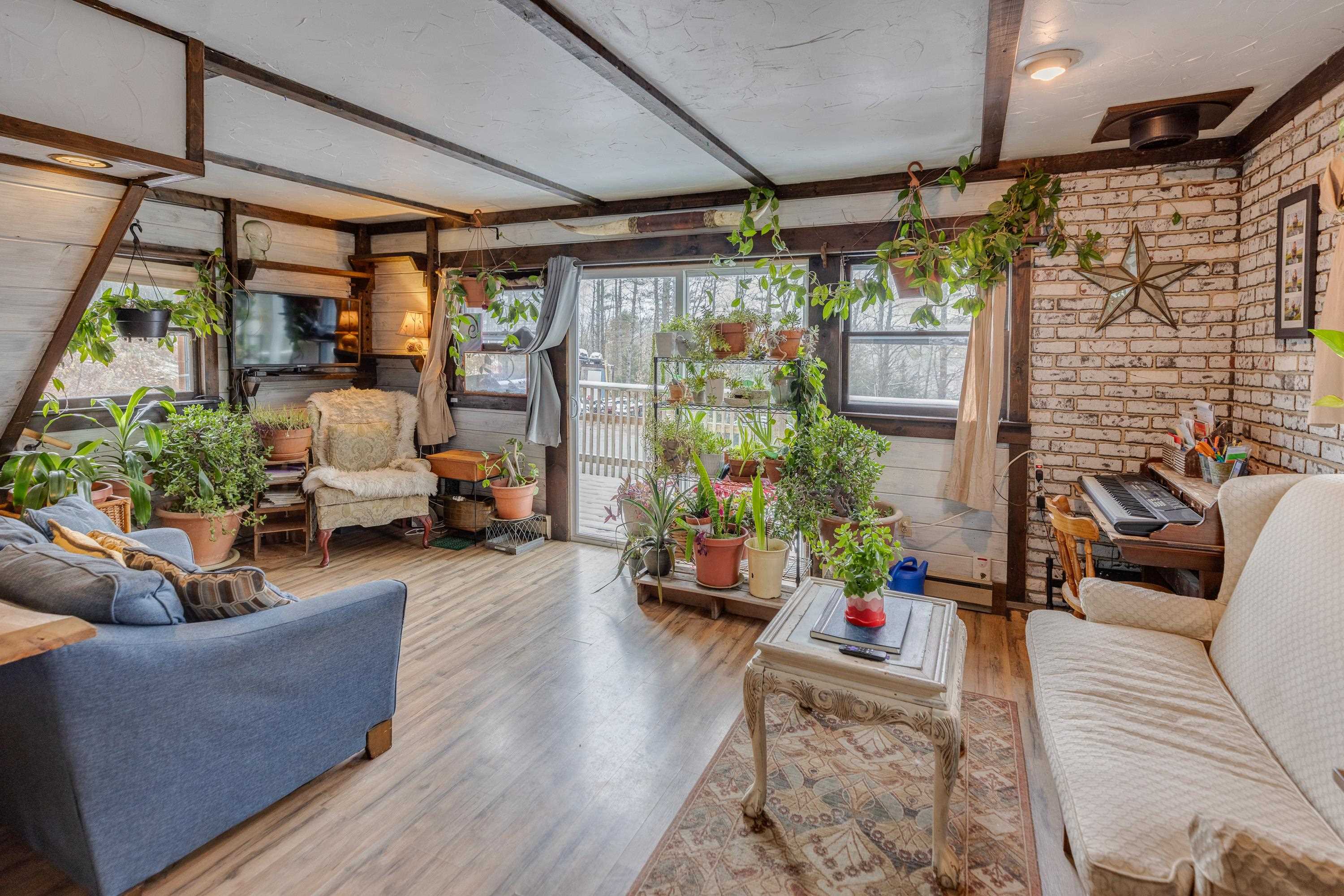 42 Beaver Pond Road Lyman, NH 03585 - Photo 8 of 38