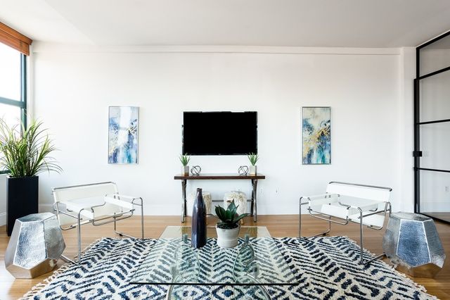 $1,075,000 | 485 Harrison Avenue, Unit 501, Boston, MA 02118