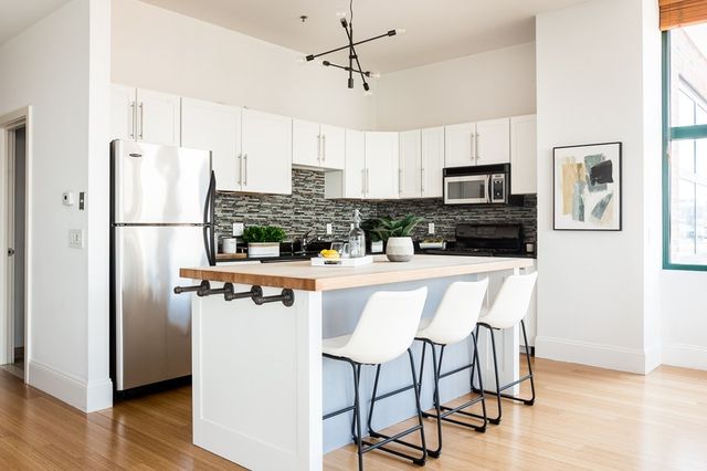 $1,075,000 | 485 Harrison Avenue, Unit 501, Boston, MA 02118