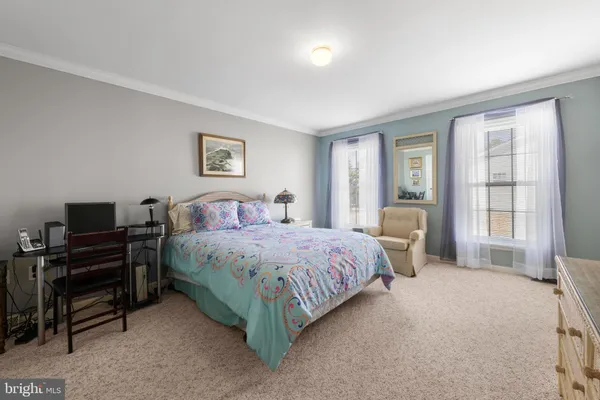 $399,000 | 75 Oak Ridge Lane, Manahawkin, NJ 08050