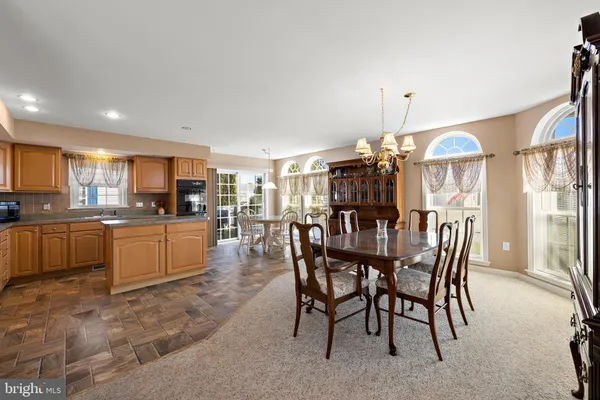 $399,000 | 75 Oak Ridge Lane, Manahawkin, NJ 08050