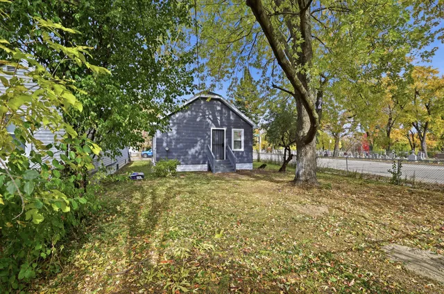 $229,900 | 5807 West Park Hill Avenue, Milwaukee, WI 53213