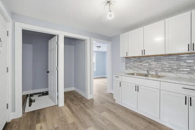 $229,900 | 5807 West Park Hill Avenue, Milwaukee, WI 53213