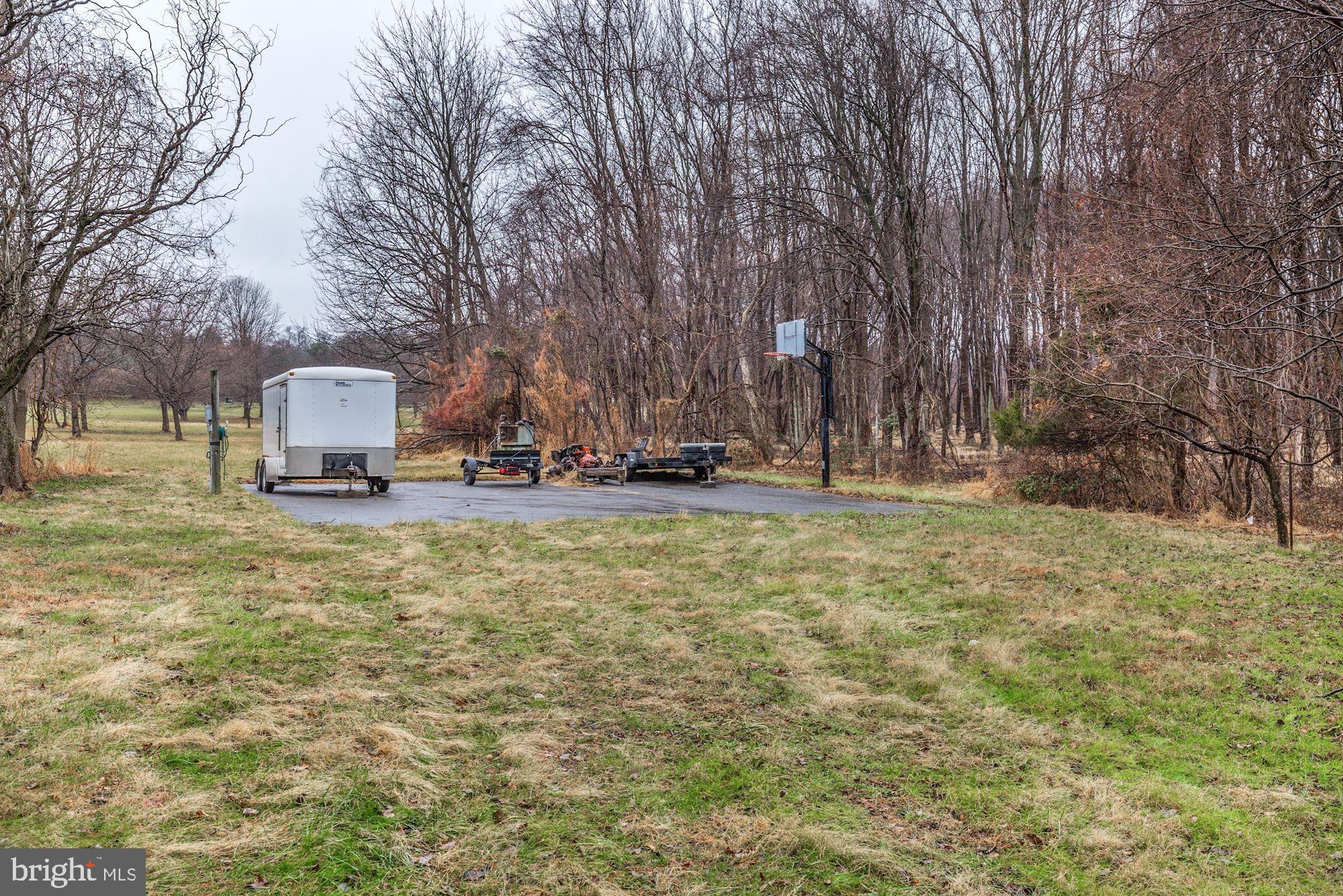 5508 Adams Ridge Road Clarksville, MD 21029 - Photo 53 of 54 1/2 Court basketball court.