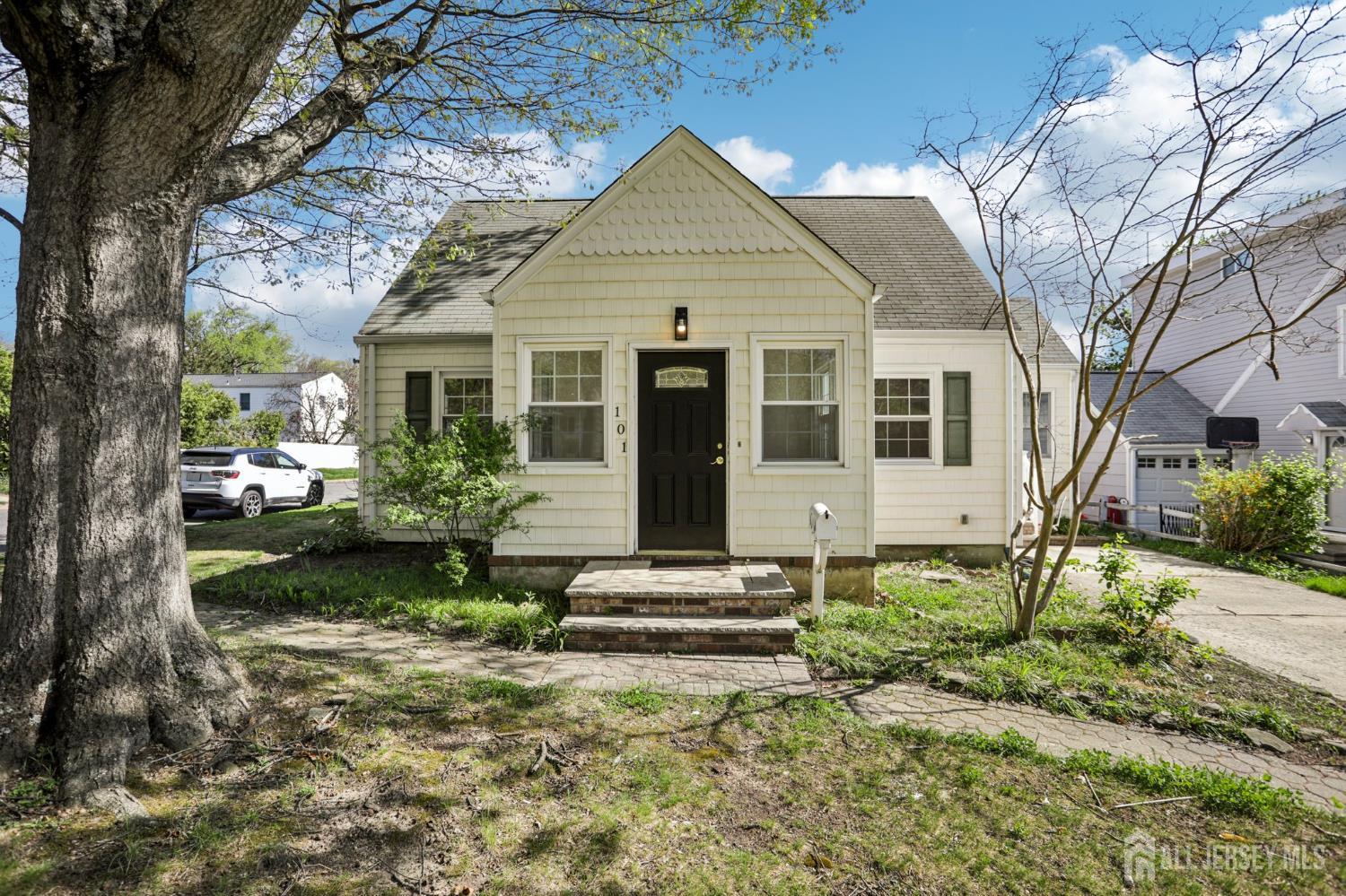 101 Ravine Drive Matawan, NJ 07747 - Photo 3 of 47