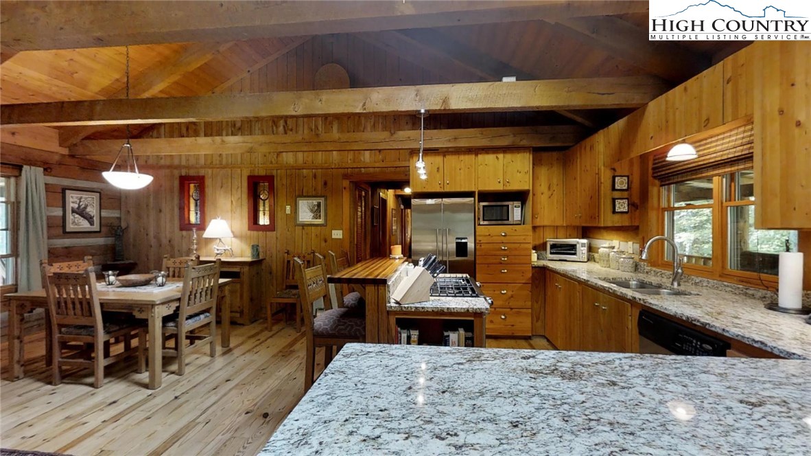 2088 Little Laurel Road Boone, NC 28607 - Photo 11 of 48 Gallery Image 11