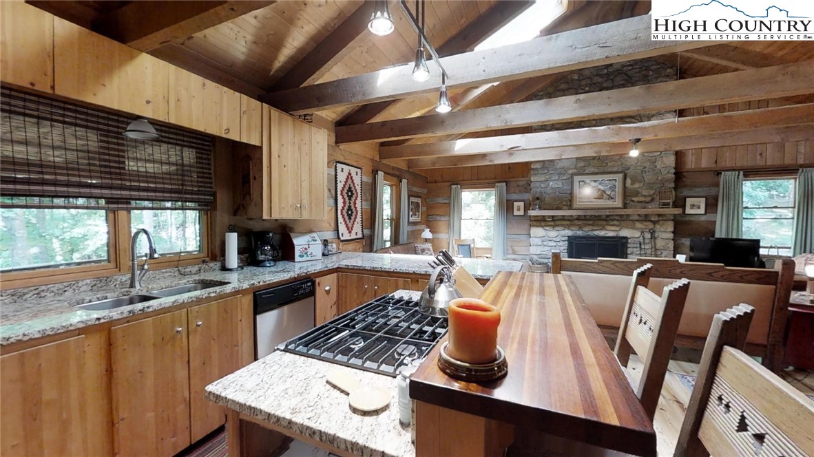2088 Little Laurel Road Boone, NC 28607 - Photo 15 of 48 Gallery Image 15