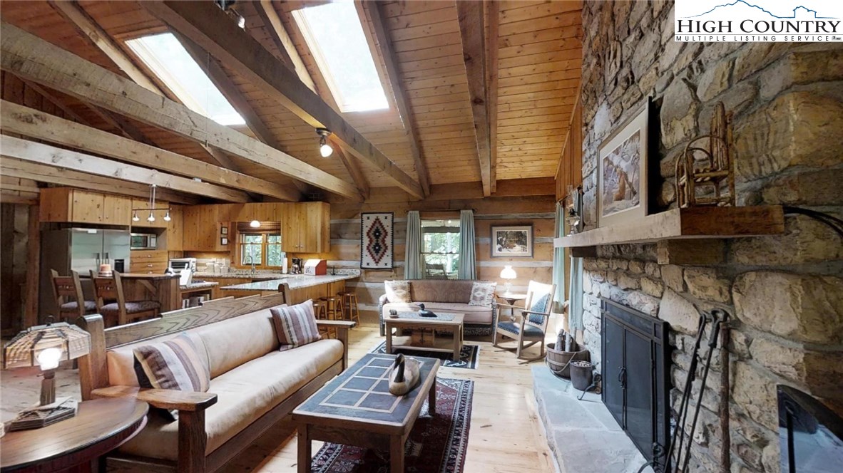 2088 Little Laurel Road Boone, NC 28607 - Photo 8 of 48 Gallery Image 8