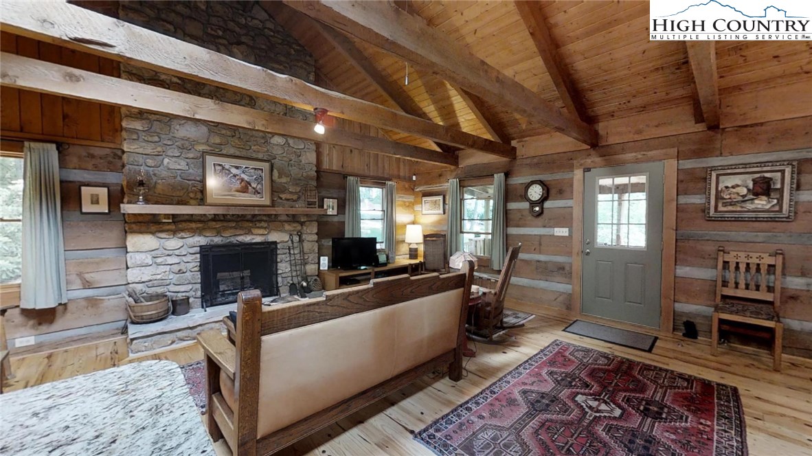2088 Little Laurel Road Boone, NC 28607 - Photo 9 of 48 Gallery Image 9