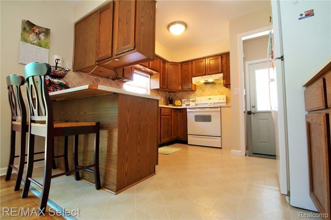 1480 West Judd Road Flint, MI 48507 - Photo 9 of 26 IMG_1358 (2).JPG