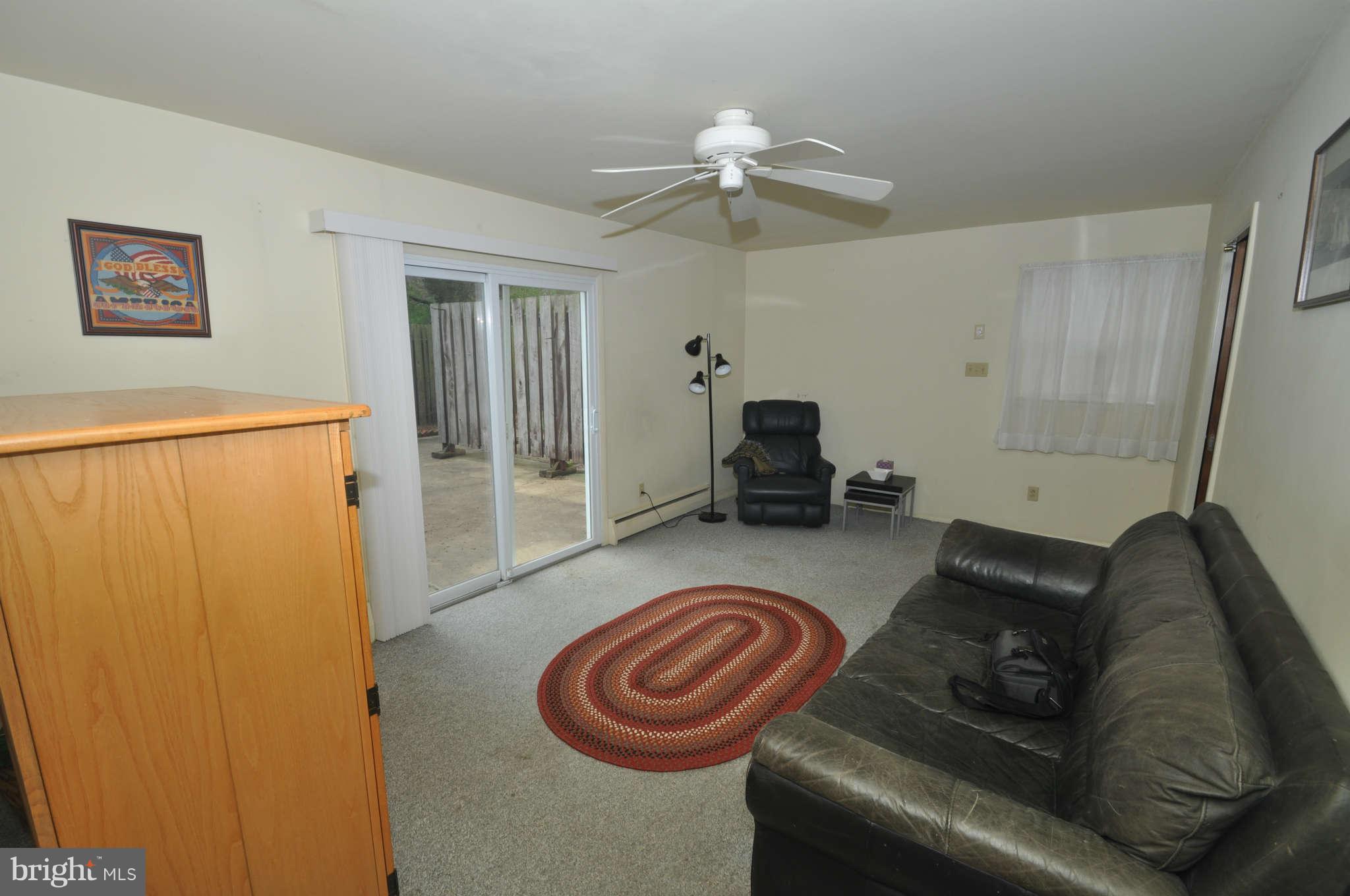 1715 Cedar Park Road Annapolis, MD 21401 - Photo 9 of 19 Family Room