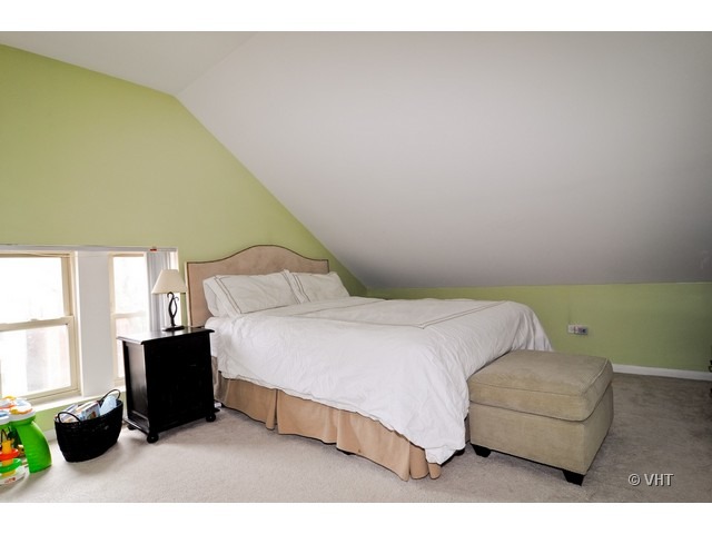 1513 West Superior Street, Unit 2F Chicago, IL 60642 - Photo 5 of 8