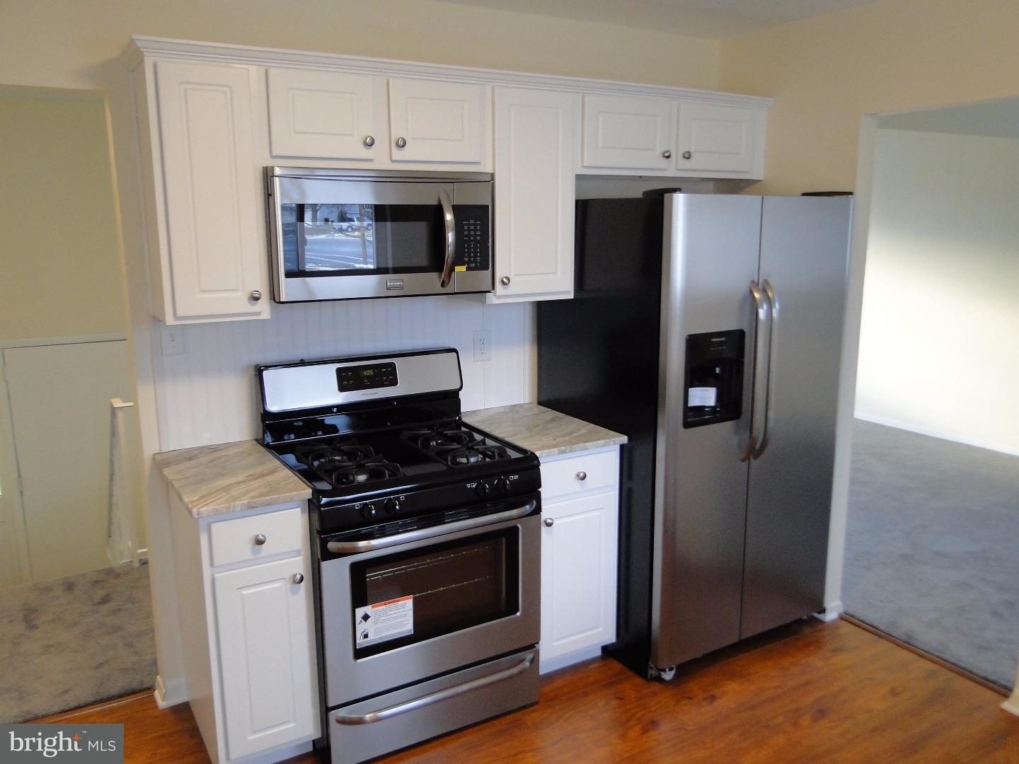 2170 Yardville Hamilton Square Road Hamilton Square, NJ 08690 - Photo 3 of 23