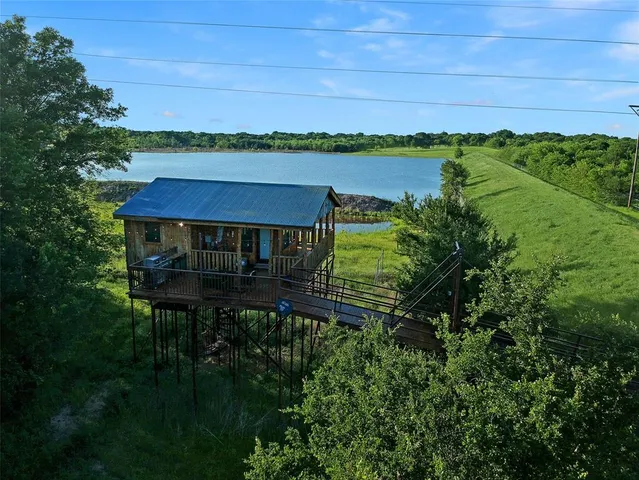 $2,999,999 | 7304 Shady Lane, Scurry, TX 75158