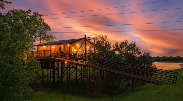 $2,999,999 | 7304 Shady Lane, Scurry, TX 75158