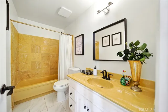 $1,598,000 | 521 Baseline Road, La Verne, CA 91750