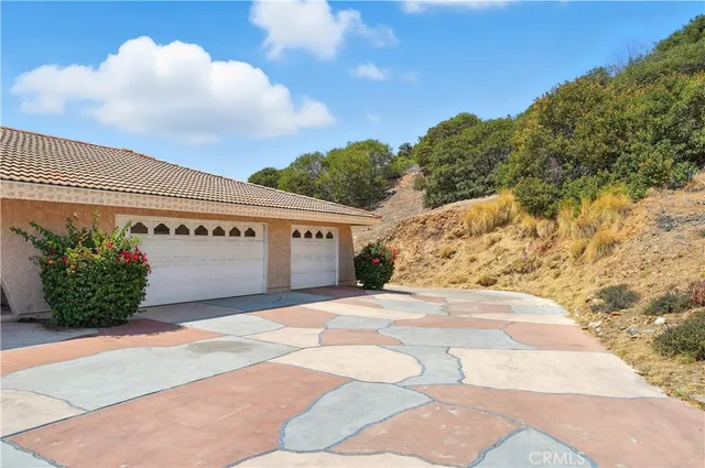 $1,598,000 | 521 Baseline Road, La Verne, CA 91750
