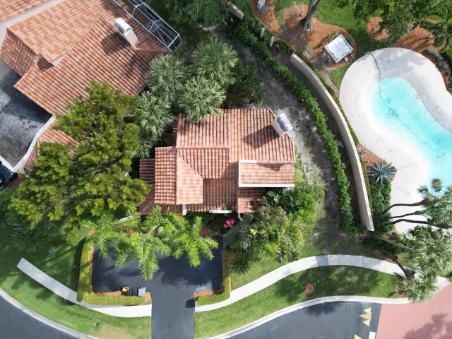 $369,900 | 22511 Meridiana Drive, Boca Raton, FL 33433