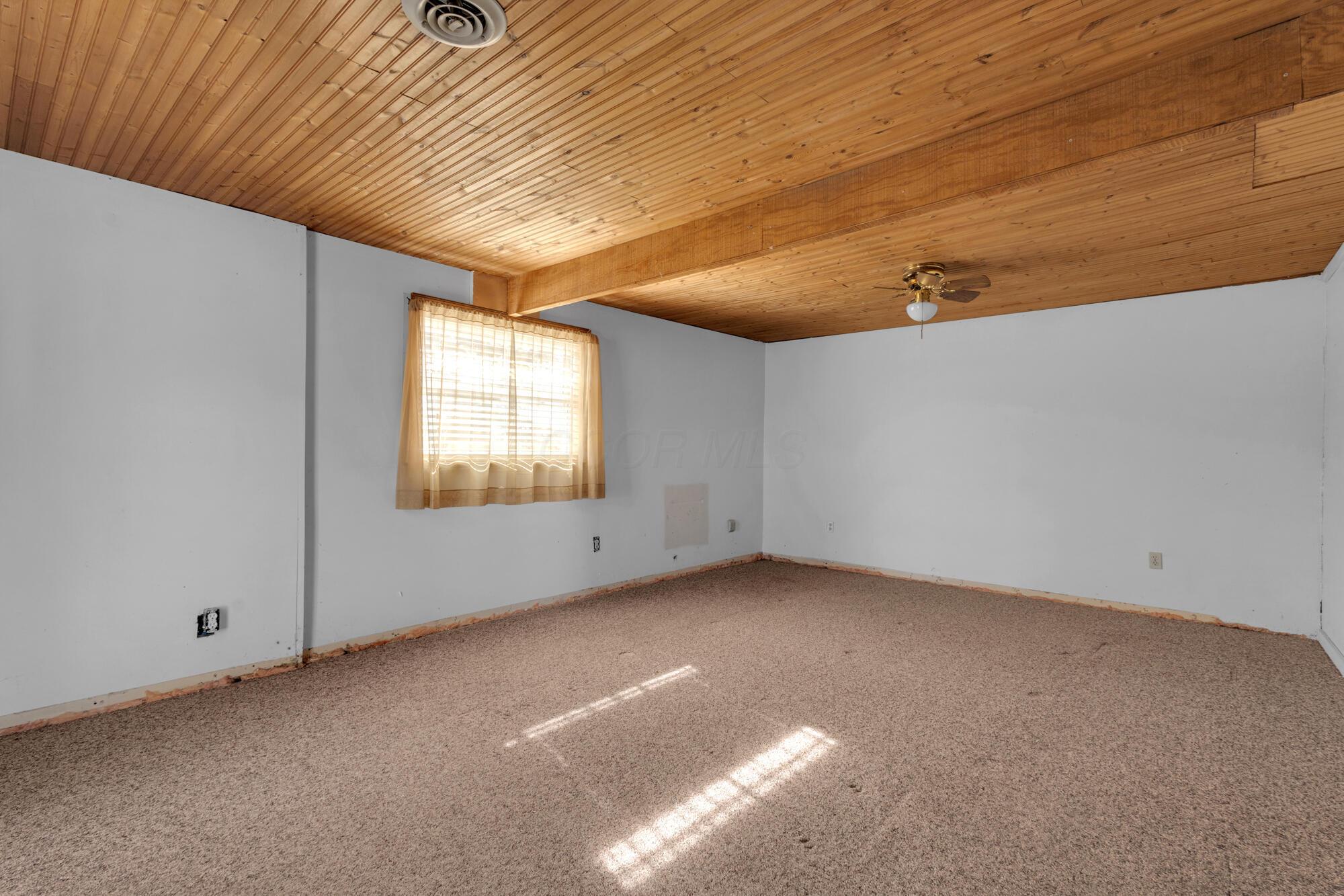 1089 Hills-Miller Road Delaware, OH 43015 - Photo 29 of 43 Master Bedroom