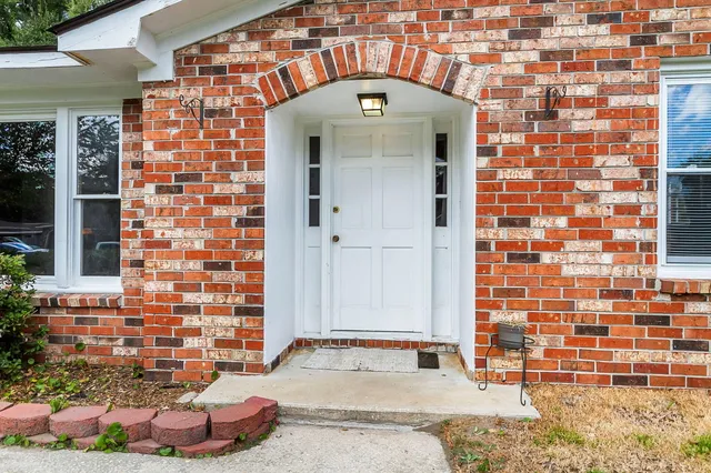 $299,000 | 105 Barrington Boulevard, Goose Creek, SC 29445