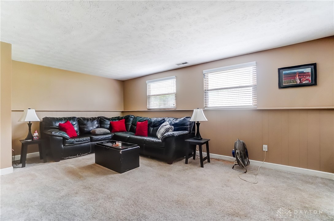 4180 Possum Run Road Bellbrook, OH 45440 - Photo 34 of 60 Gallery Image 34