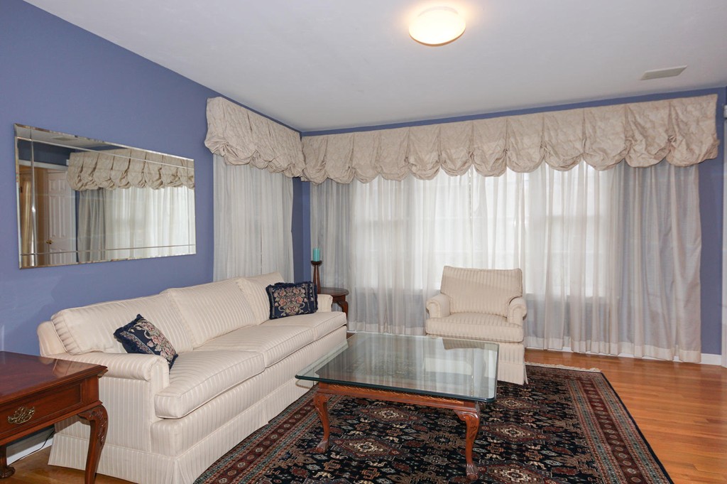 3 Ridge Road Framingham, MA 01701 - Photo 9 of 29 Gallery Image 9