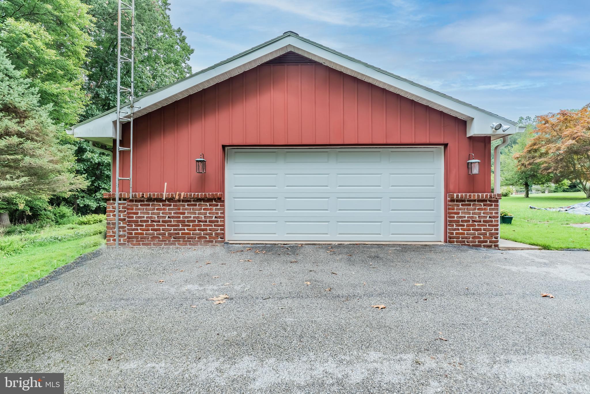 2421 Deep Hollow Road Dover, PA 17315 - Photo 20 of 29