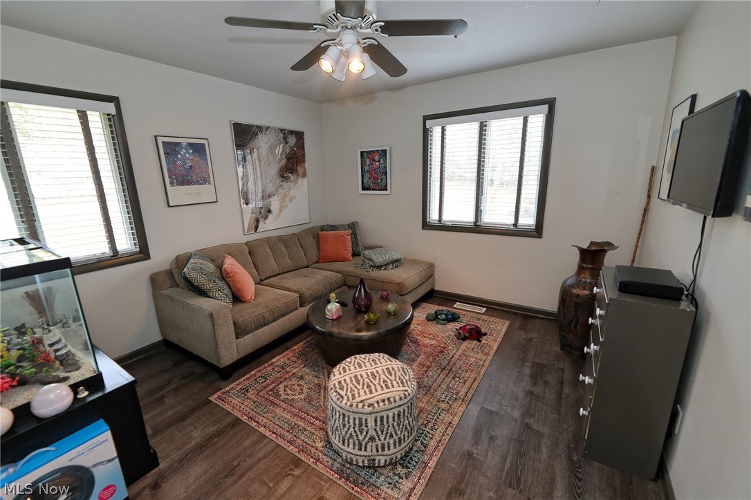 33200 Pinetree Road Cleveland, OH 44124 - Photo 14 of 25 Gallery Image 14